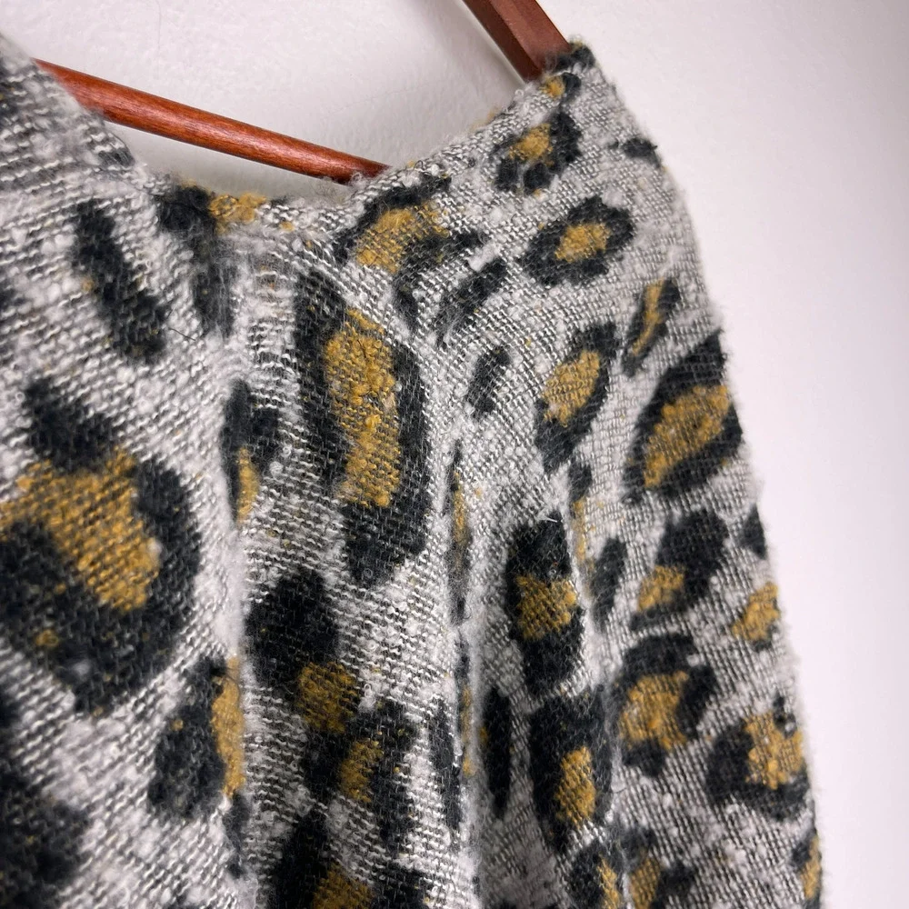 Marc New York Leopard Animal Print Fringed Trimmed Shawl Poncho Scarf ONE SIZE